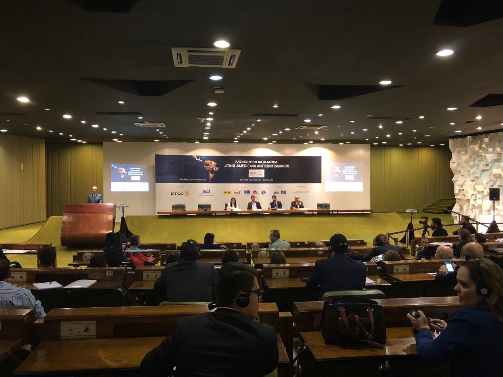 Fiscal Regional participa en encuentro latinoamericano anticontrabando