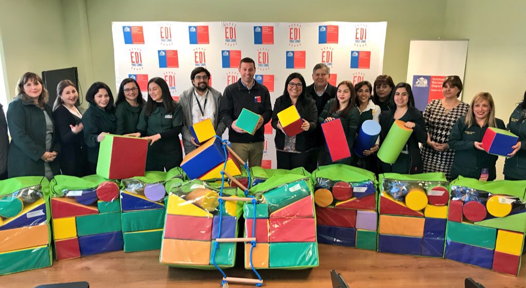 Ministerio del Deporte entrega implementación a Jardines Infantiles