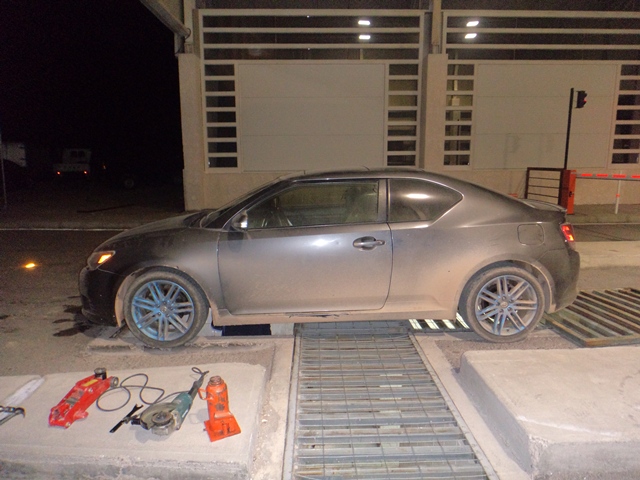 Aduanas detecta 78 kilos de cocaína en auto de locutor radial