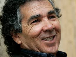 Hernán Rivera Letelier, escritor: “No escribo para los críticos, sino para las mamás de los críticos”