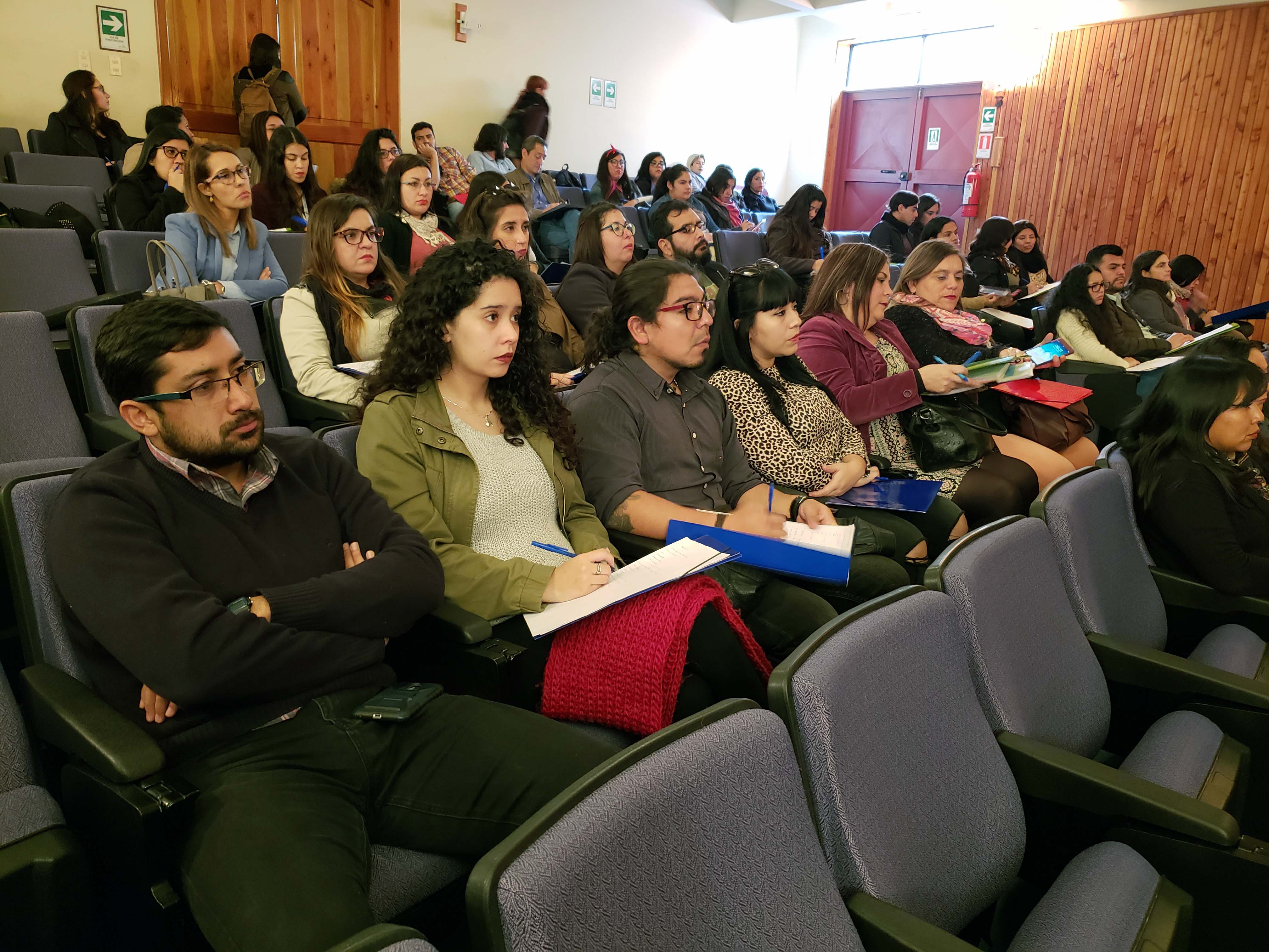 Sename capacitó a profesionales sobre migración