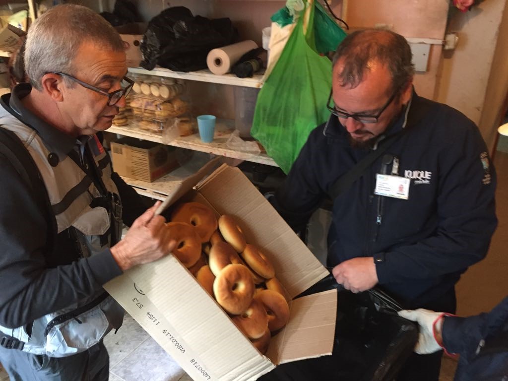 Con prohibición de funcionamiento fábrica de pasteles clandestina