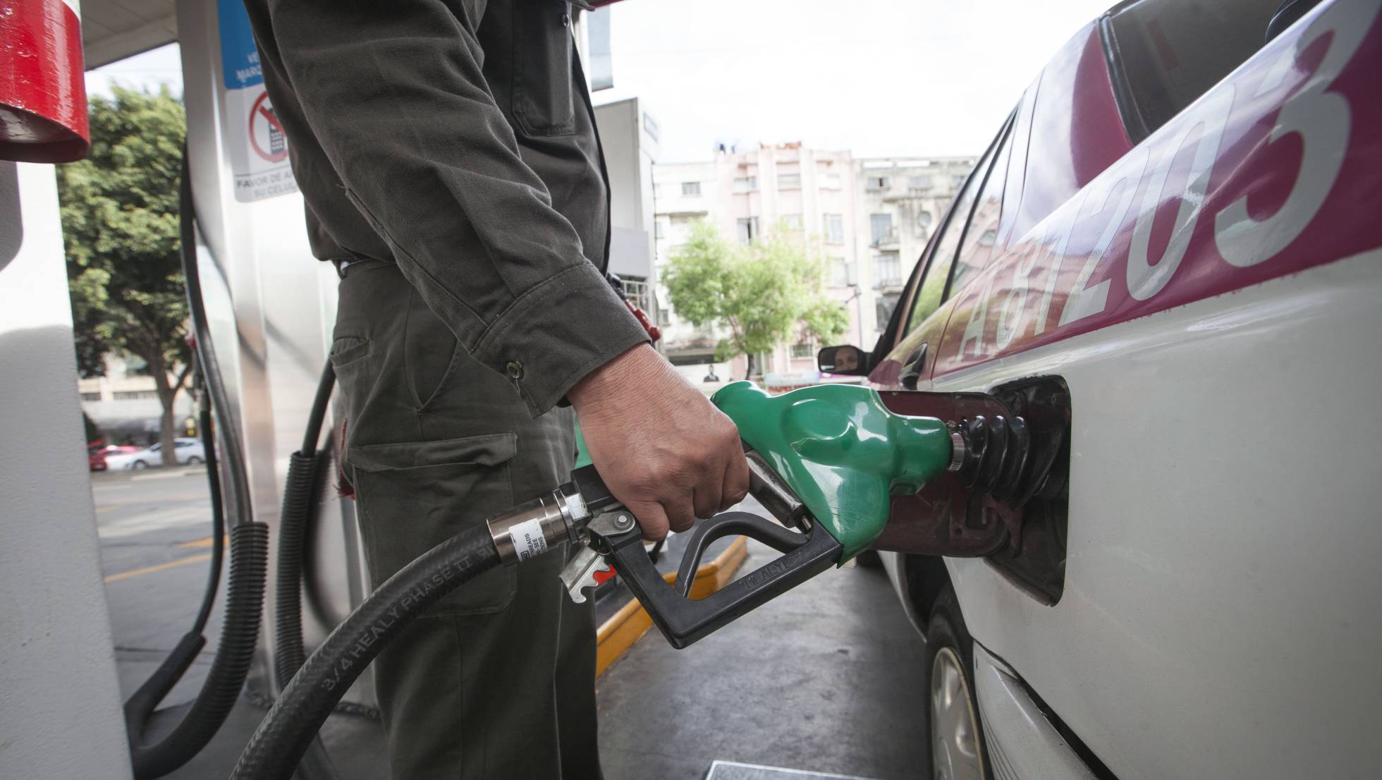 ¡Vaya novedad! Sube precio de los combustibles