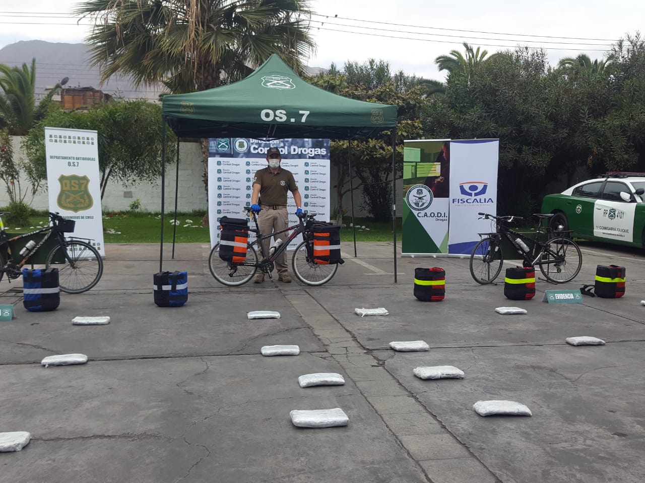 En alforjas ciclistas ocultaban marihuana creepy