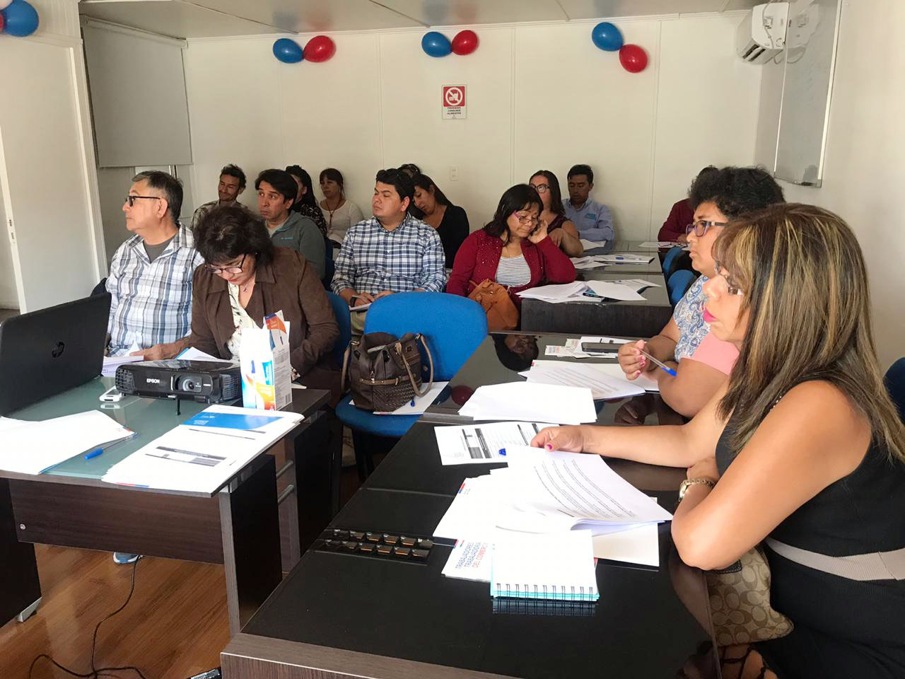 Emprendedores y empresarios del Tamarugal participaron en charla sobre legislación laboral