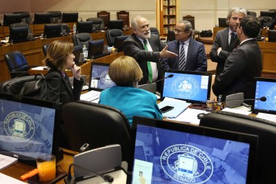 Captura de jibia a potera y línea de mano: ratifican moción en general