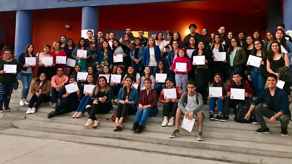 Iquique cuenta con nuevos jóvenes certificados en lengua de señas