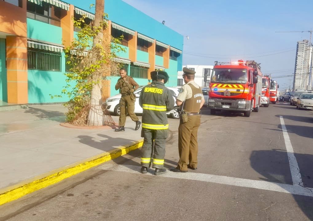 Fuertes emanaciones en sector sur de Iquique