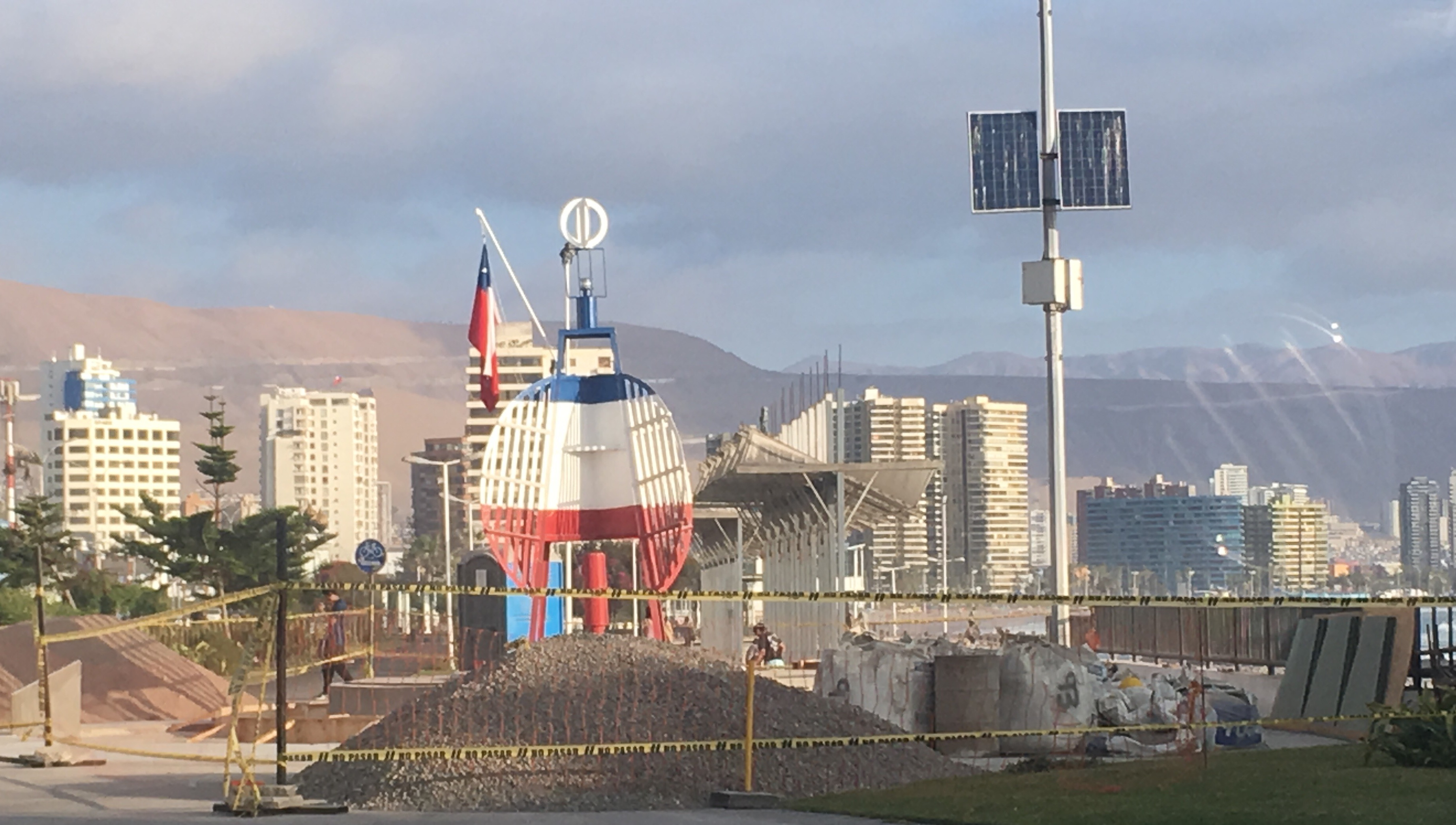 Se trabaja intensamente para emplazar boya “Esmeralda” en Paseo Balmaceda