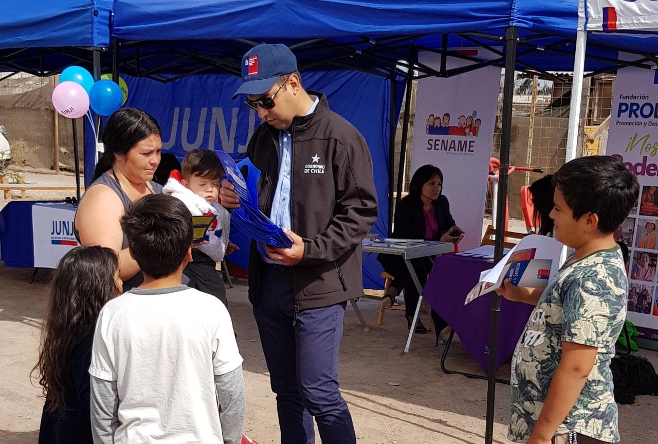 Subsecretaría de Prevención del Delito de Tarapacá participó en Segunda “Feria de Servicios” en barrios transitorios de emergencia