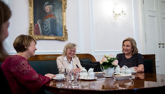 Cecilia Morel se reúne con Primera Dama de Alemania, Elke Büdenbender