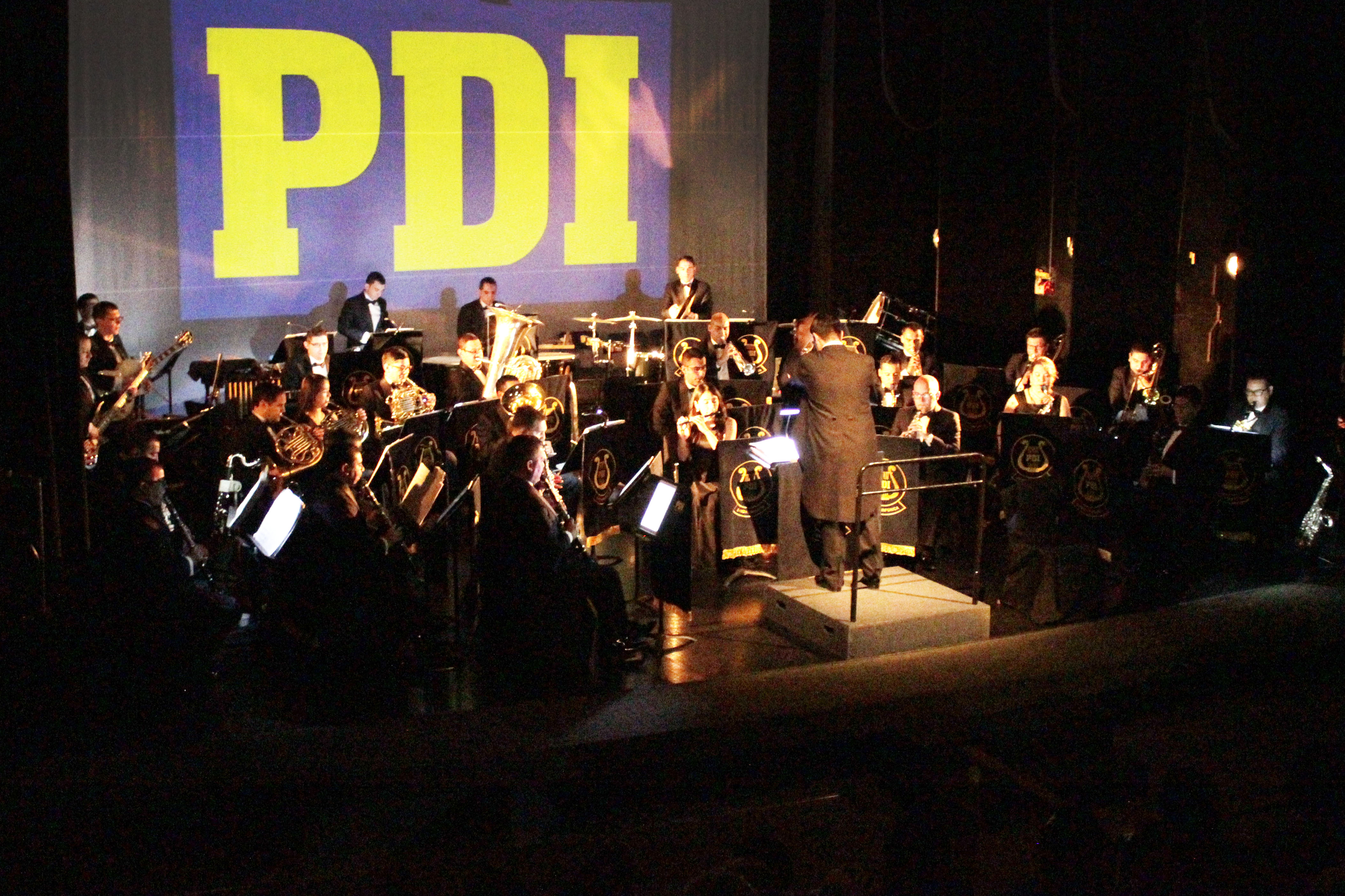Notable presentación de la Orquesta Sinfónica de la PDI en  Alto Hospicio