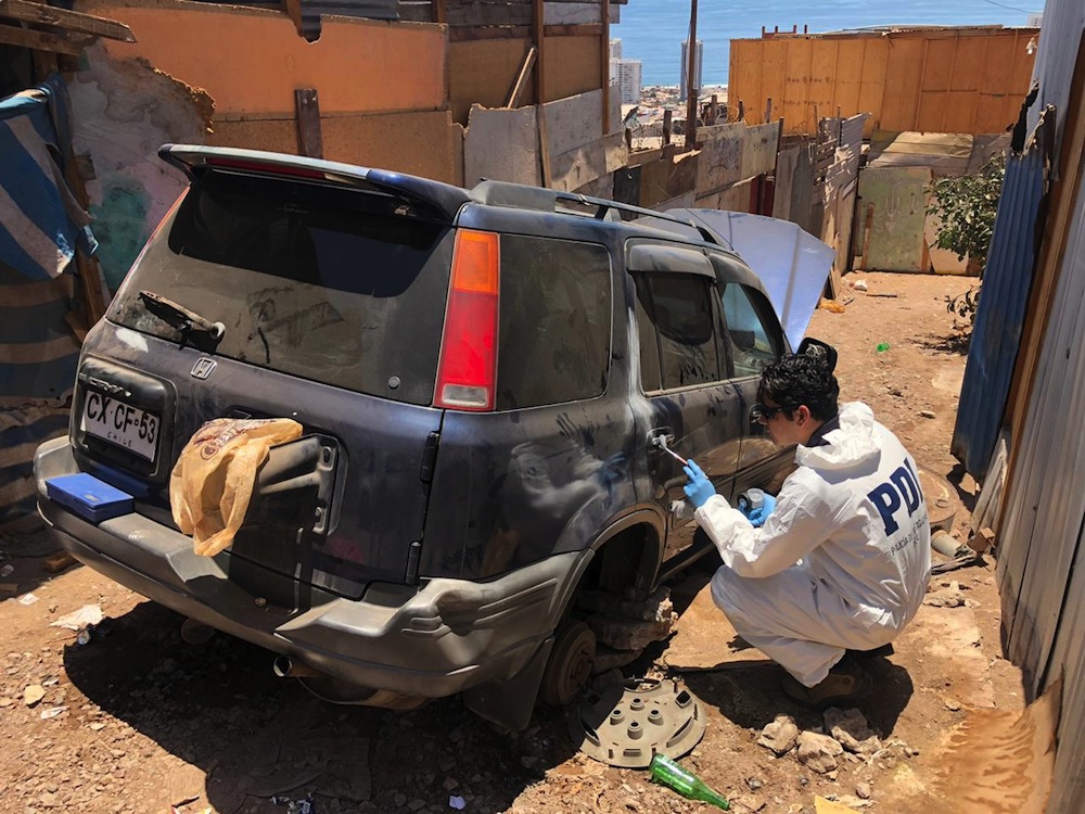 PDI: Cuatro detenidos al recuperar 2 vehículos