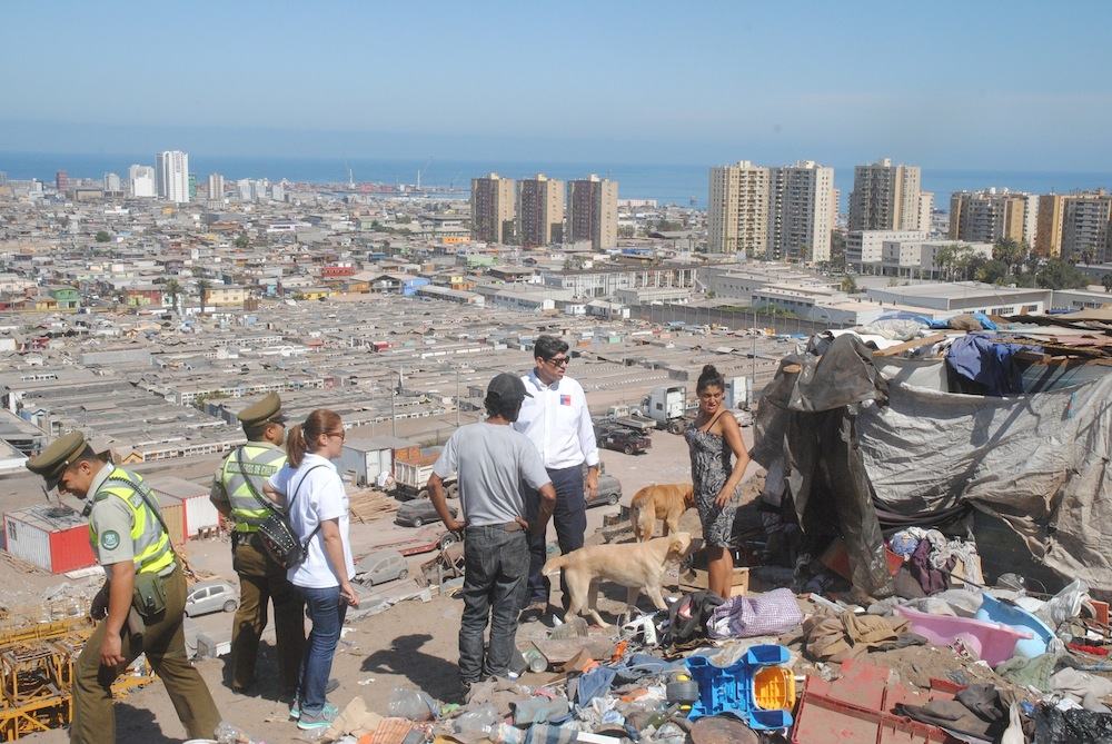 Operativo Gobernación-IMI-Carabineros: Desarman “rucos” en el cerro Esmeralda