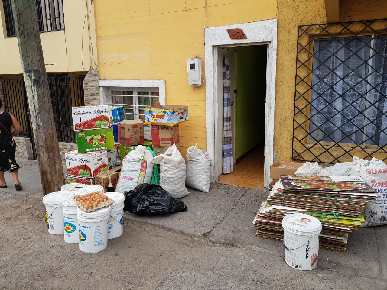 SAG desbarata dos bodegas con productos agropecuarios clandestinos