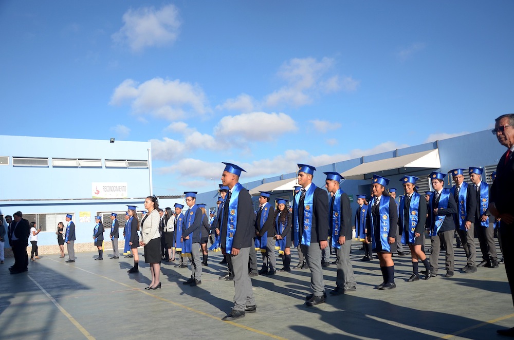 Licenciatura de los cuartos medios del liceo Juan Pablo II