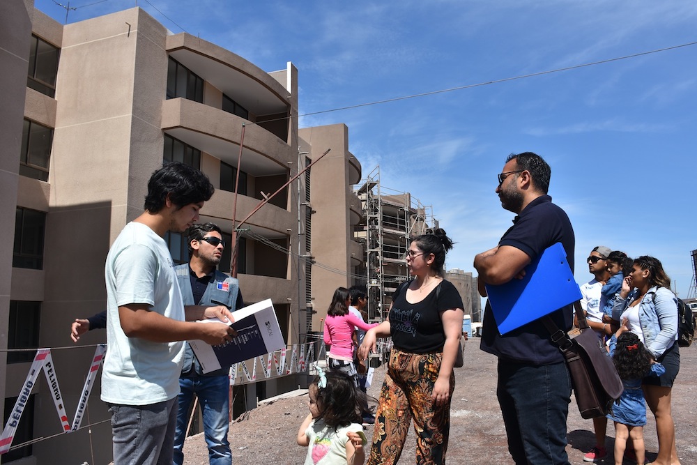 MINVU:  Visita guiada a proyecto de integración DS19  para familias favorecidas con subsidio