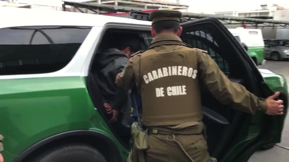 Trío de ladrones robó pertenencias a lolo de 14 años