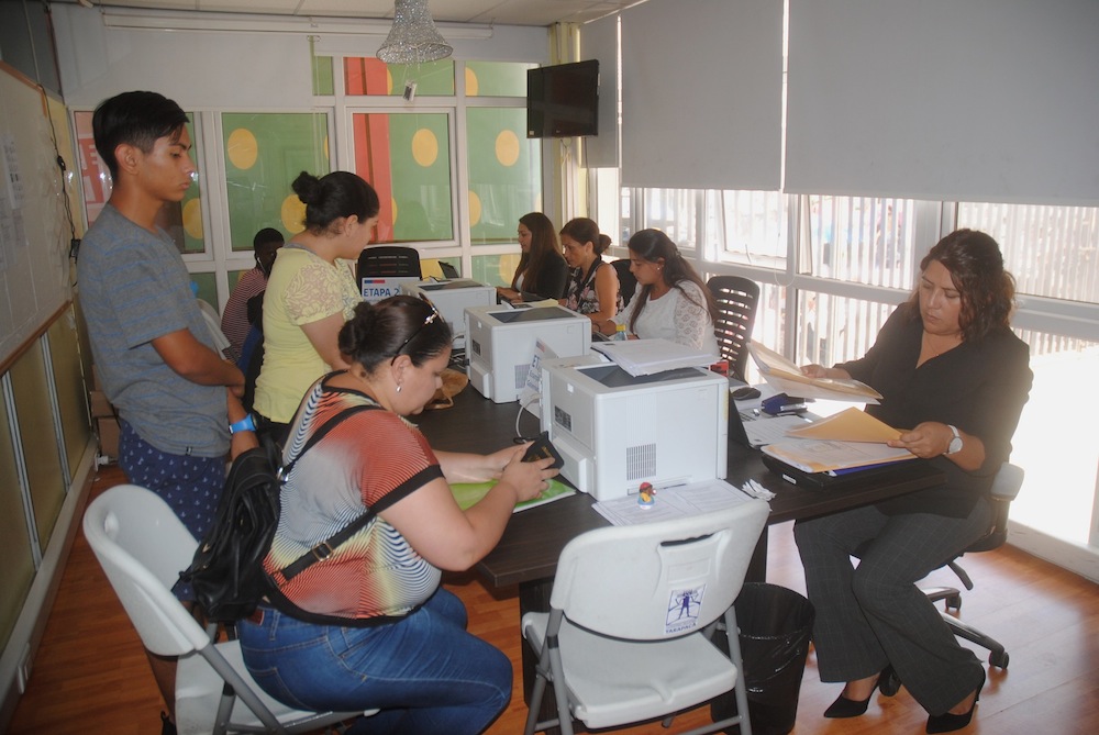 Sólo 2 mil 165 migrantes han realizado segunda etapa del proceso de regularización