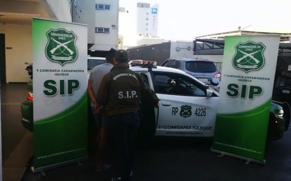 Detenido por orden vigente y hurto