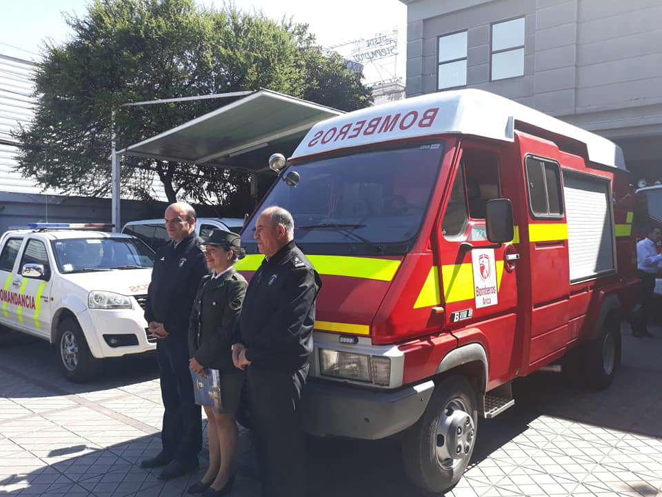 Junta Nacional de Bomberos hizo entrega de un carro de rescate a la Brigada Taapaca de Putre﻿