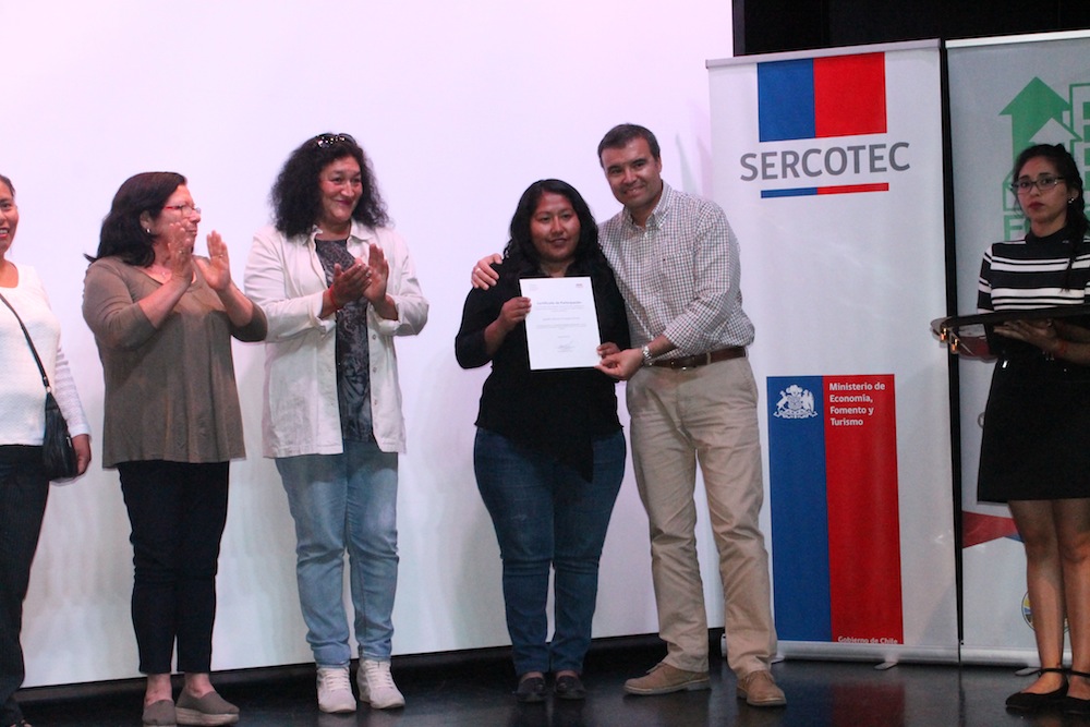 Mil 300 emprendedores de Iquique y Alto Hospicio atendidos por el Centro de Desarrollo de Negocios de Sercotec Tarapacá