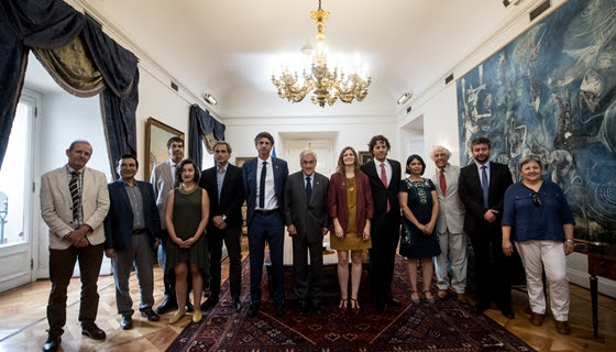 Presidente Piñera sostiene encuentro con científicos nacionales