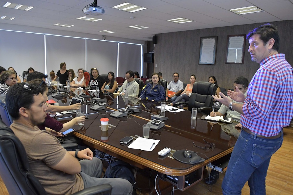 CORE y organizaciones animalistas analizan la ley de tenencia responsable de mascotas