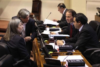 “Fake news”: autoridades nacionales y regionales podrían tener nueva causal para la cesación de cargos