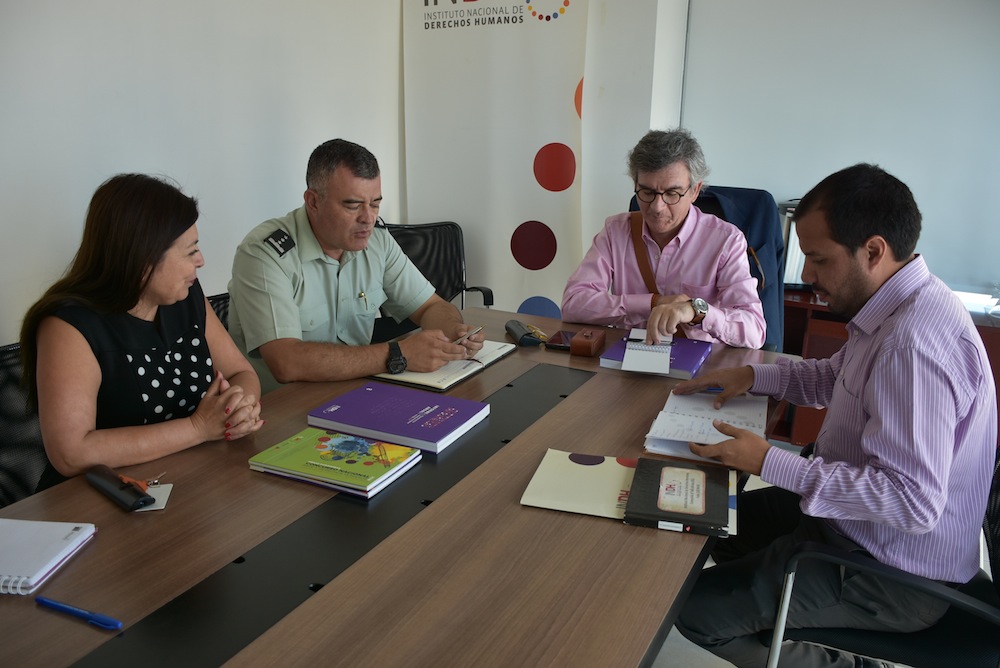 Gendarmería e INDH coordinaron trabajo conjunto para el presente año