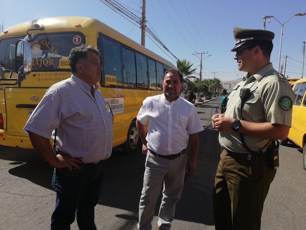 Realizan fiscalización al transporte escolar de la comuna de Alto Hospicio