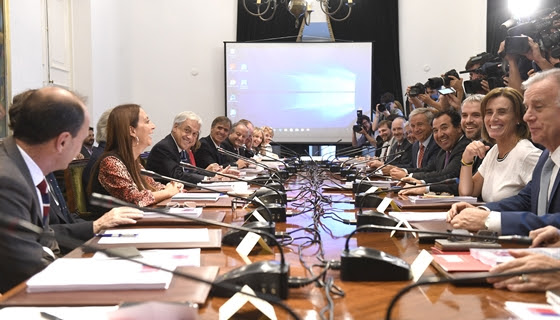 Presidente Piñera encabezó el primer Consejo de Gabinete del año