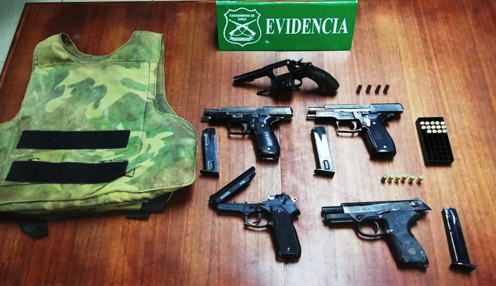 Patrullaje aéreo de Carabineros permitió detectar banda armada en la «Quebrada Amarga»
