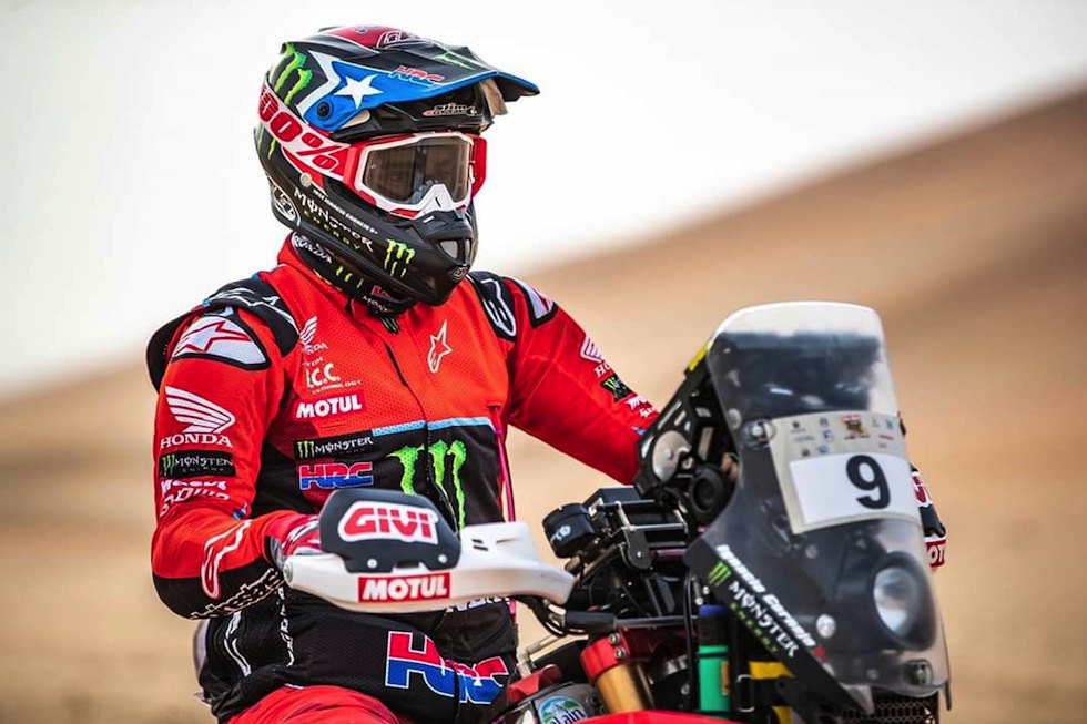 “Nacho” Cornejo sortea compleja etapa y sigue en el podio del Abu Dhabi Desert Challenge 2019