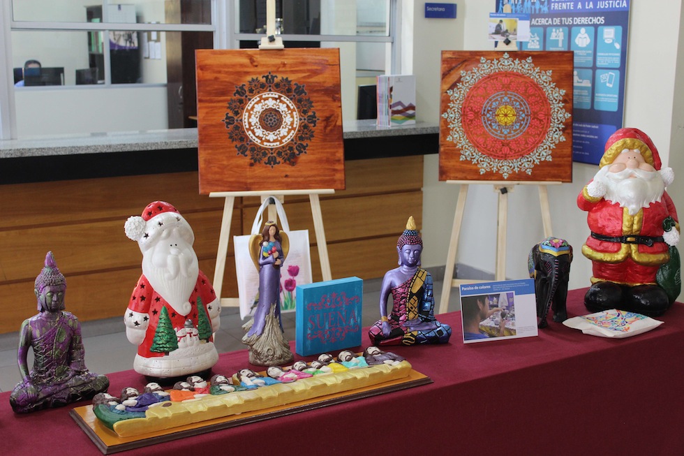 Longanizas y zapatillas decomisaron en fiscalización al comercio irregular