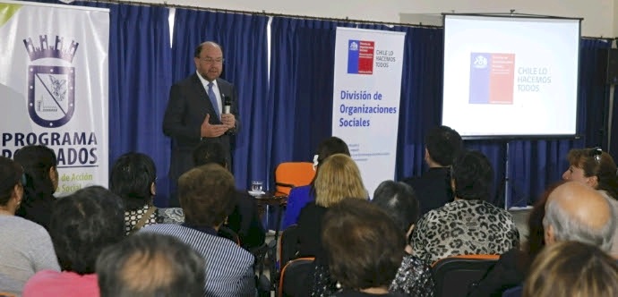 Primer Conversatorio Ciudadano del ministro Moreno con 80 cuidadores que cuidan a familiares postrados