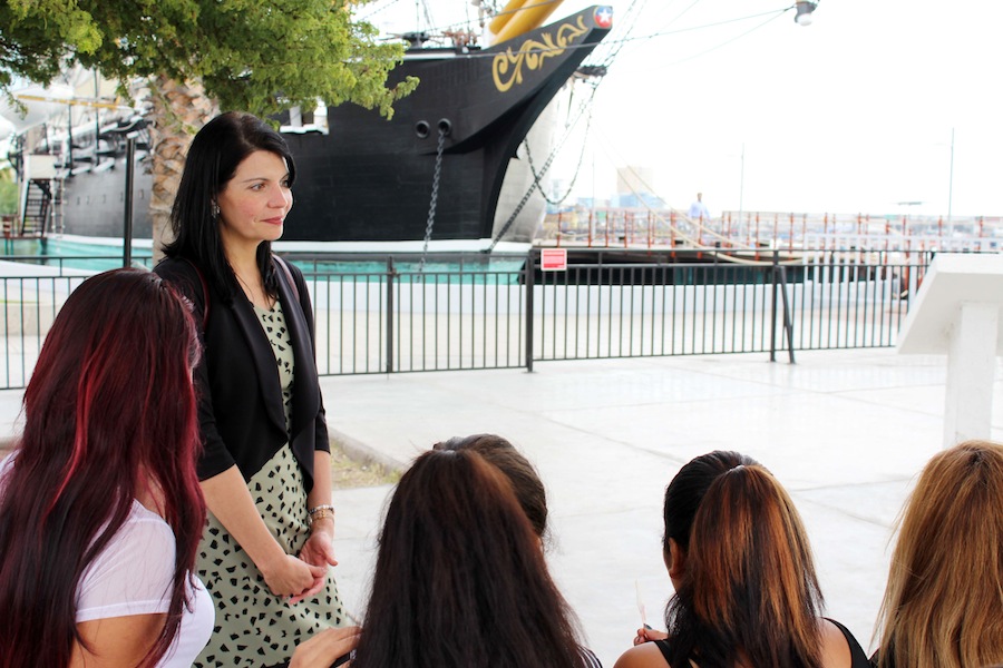 Niñas y niños de residencias proteccionales visitaron el Museo Corbeta Esmeralda