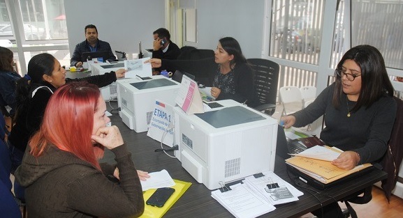 Vecinos de Iquique aprenden a ahorrar energía con la eficiencia energética