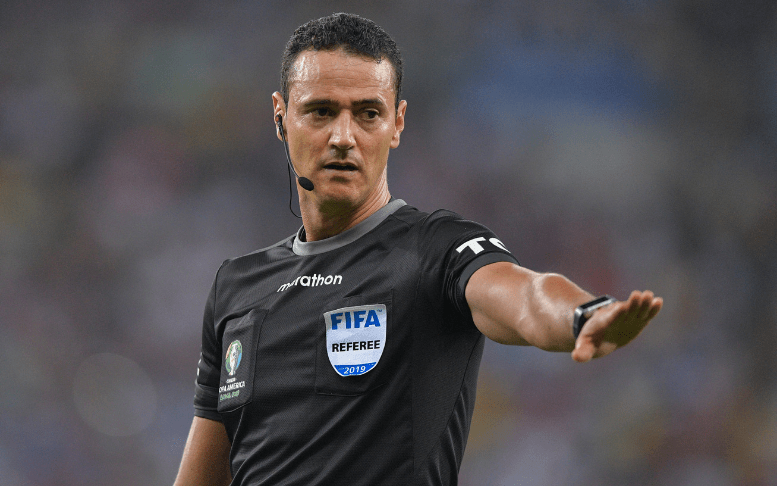 Designación de árbitros para los partidos de semifinal