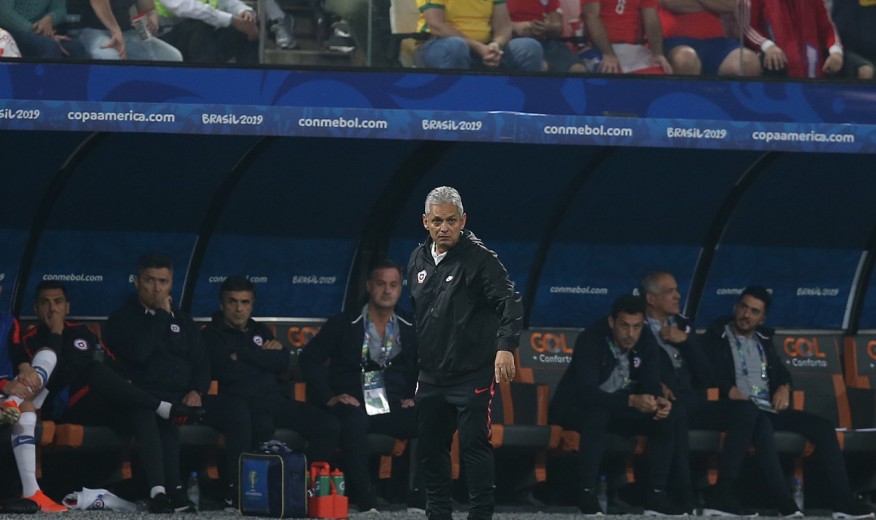 Reinaldo Rueda: «El gran patrimonio del fútbol chileno es este grupo»