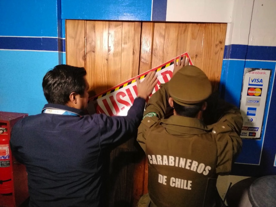 Municipio iquiqueño clausura local nocturno por mal uso de patente