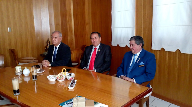 Gobernador del Distrito 4320 conoció notable misión del Club Rotary Iquique en Centro de Hemodiálisis «Paul Harris»