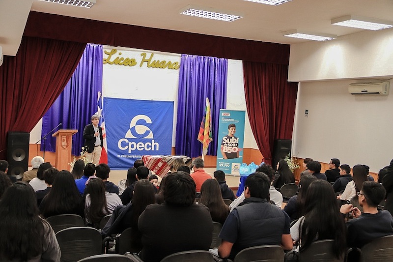 Preuniversitario para estudiantes de Huara  gracias a convenio entre municipio y Cepech