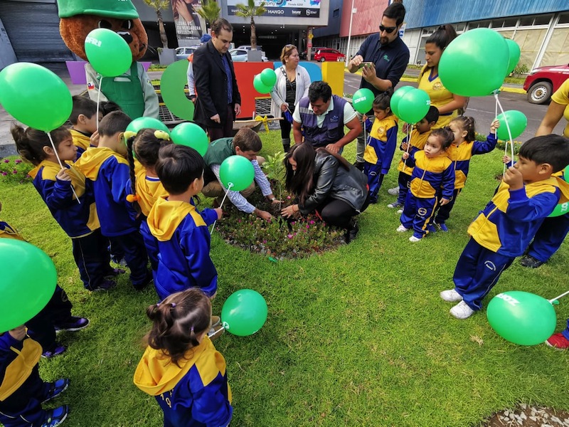 En conjunto con CONAF y Jardín Infantil Anatiri: ZOFRI se suma a celebraciones por Día Mundial del Árbol