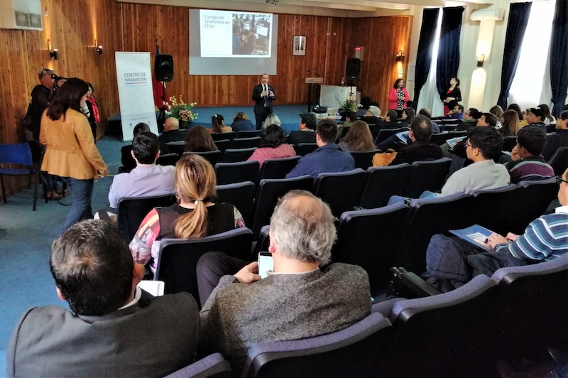 Entregan 1000 becas online en lenguajes digitales para docentes de Tarapacá