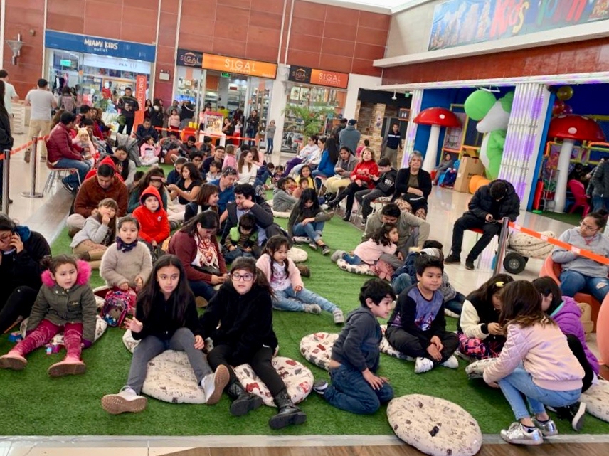 Cine, tributos, mercado campesino: oferta de entretención en Mall ZOFRI