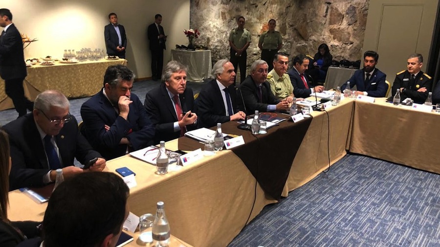 Ministro del Interior y de Defensa en cuarta reunión de seguridad en Iquique
