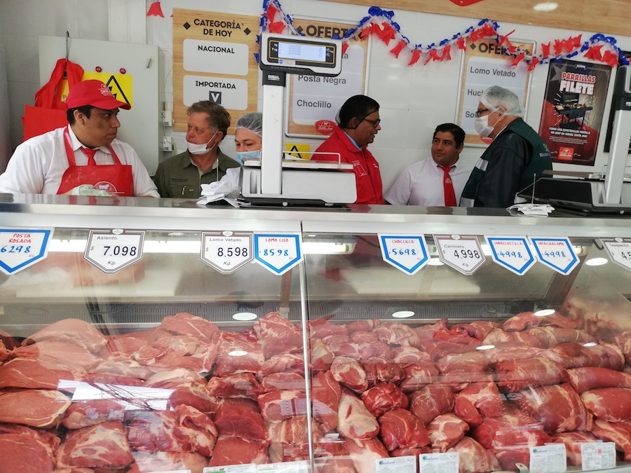 Seremi de Salud y SAG fiscalizan condiciones  de carnicerías previo a Fiestas Patrias