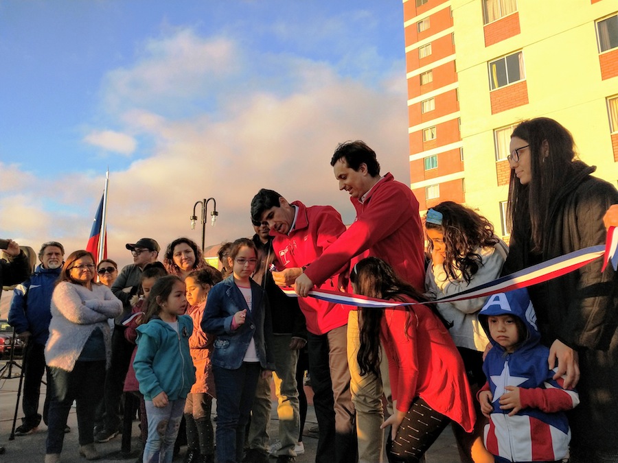 Condominio social favorecido con Programa del Minvu Vecinos de Edificio Paisaje, felices con renovada imagen