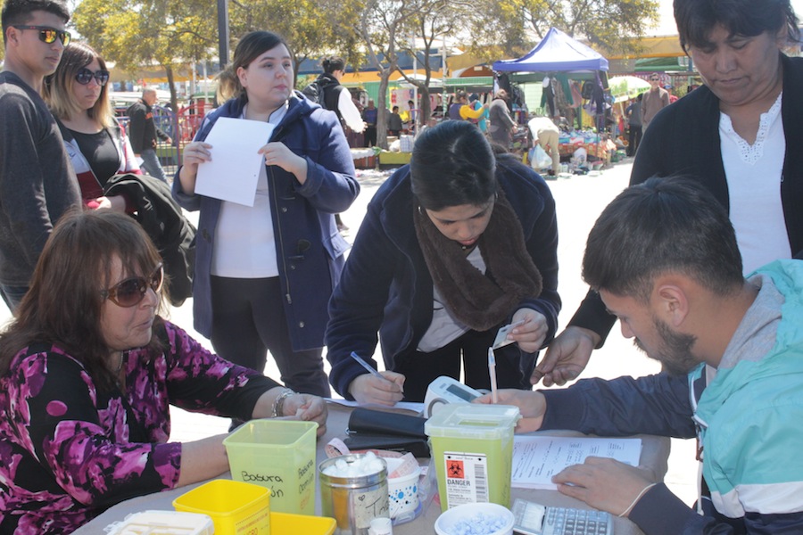 Red de Atención Primaria de Alto Hospicio realizó operativo de salud en frontis del Gimnasio Municipal